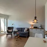 Lejlighed Luv-und-lee-apartment-18