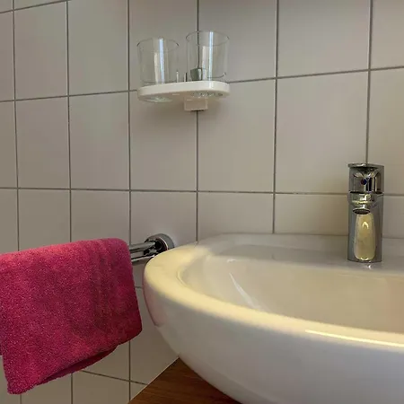 Luv-und-lee-apartment-18